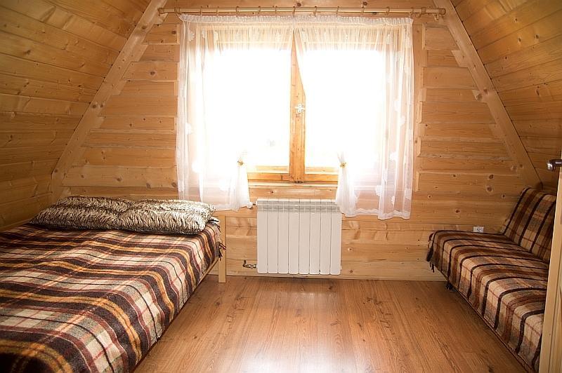 Hacjenda - Apartamenty I Pokoje Goscinne Чарна-Гура Номер фото