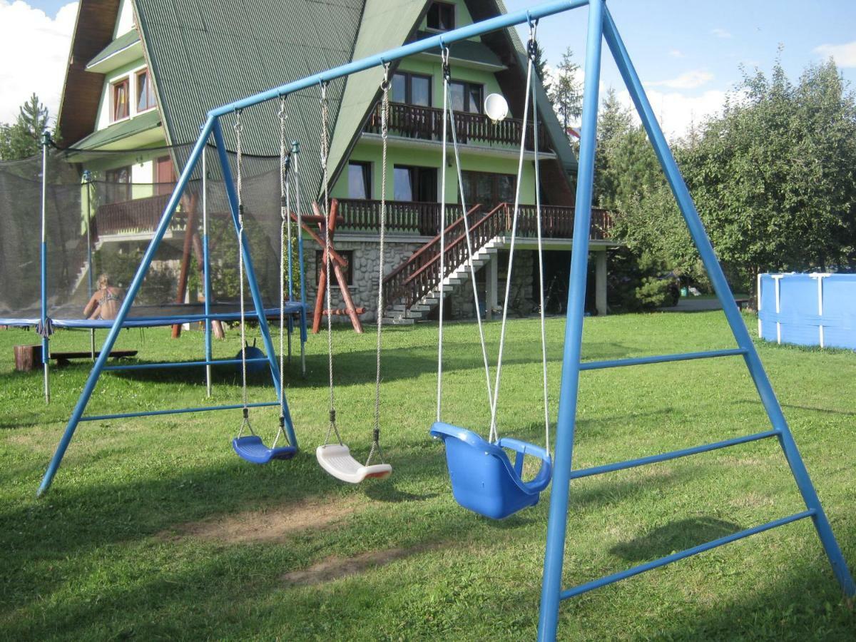 Hacjenda - Apartamenty I Pokoje Goscinne Чарна-Гура Экстерьер фото
